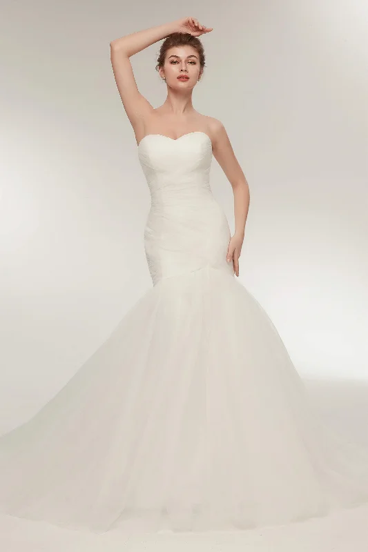 Mermaid Sweetheart White Tulle Wedding Dresses with Appliques