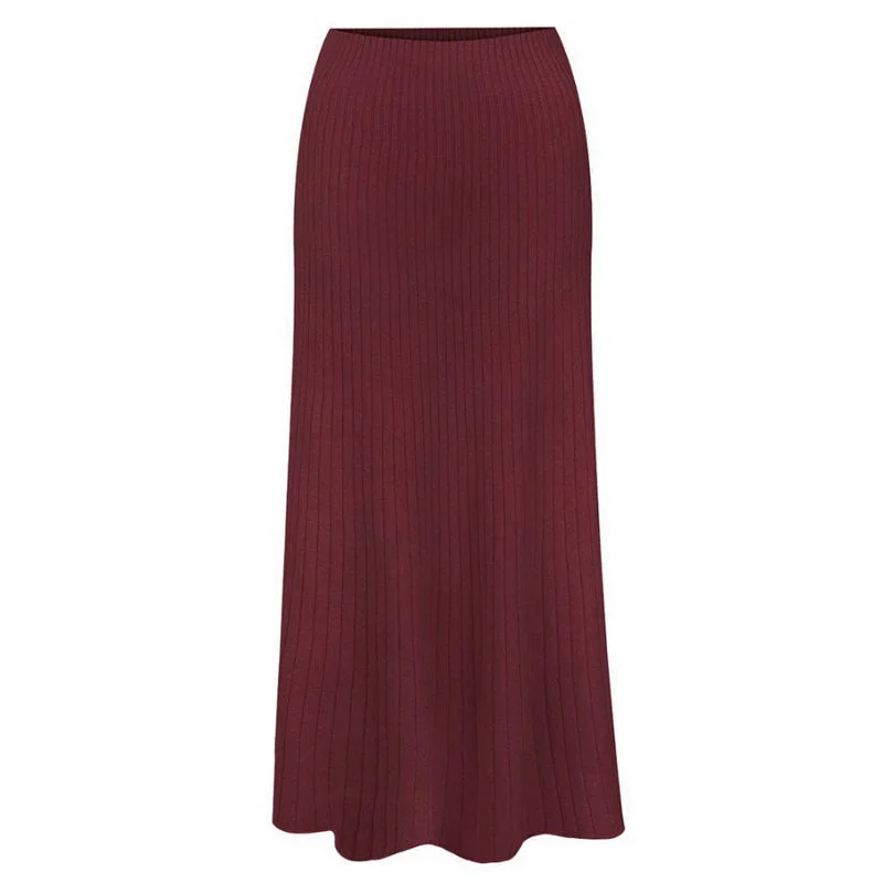 Sachia Ribbed Long Skirt in Mulberry