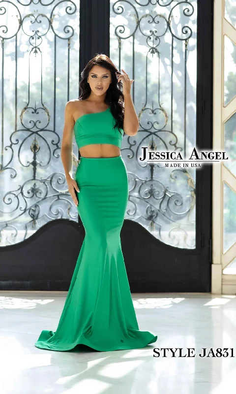 Jessica Angel 831